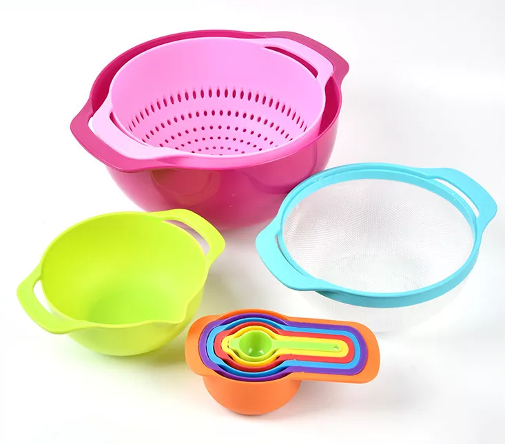 Measuring cups and plastic measuring spoons Set 10 pcs for baking