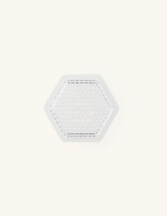 liten pärlplatta med motiv av en hexagon
