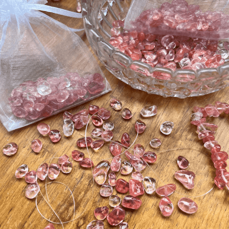 DIY Chipsarmband Körsbärskvarts
