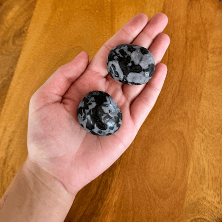Cuddle stone Indigo Gabbro
