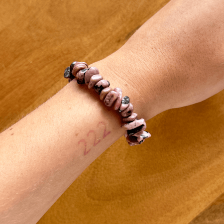 Chipsaarmband Rodonit