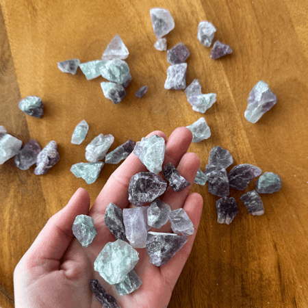 Chips Rå Regnbågsfluorit