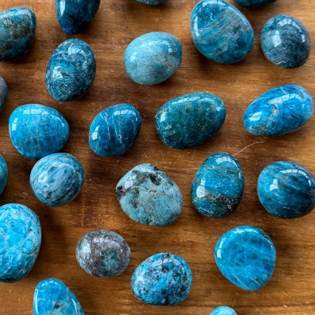 Cuddle Stone Blå Apatit - liten
