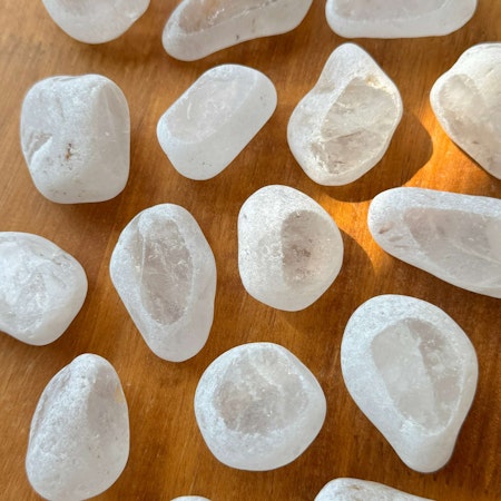 Ema-ägg Bergskristall