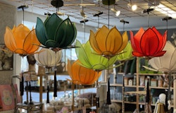 Lotuslampa Vit
