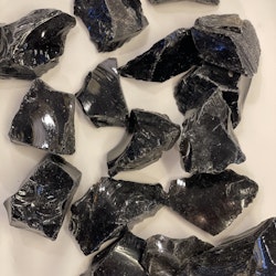 Obsidian Svart, rå