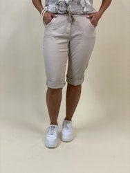 Capribyxor med stretch