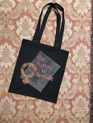 Tygkasse - The future is female