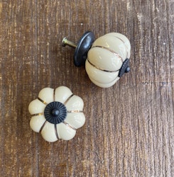 Porslinsknopp Creme Mörk