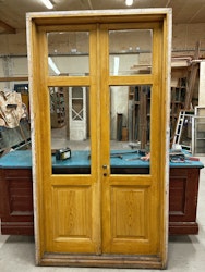 Glasade pardörrar med karm 130 x 242