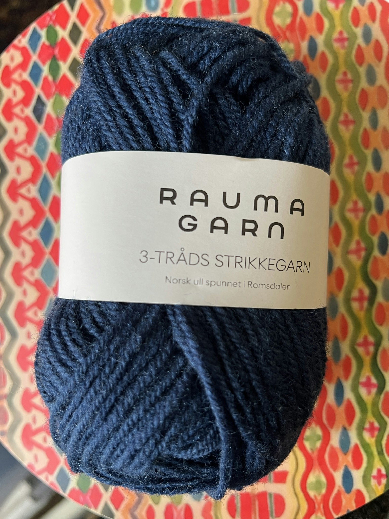 Rauma tretråds strikkegarn