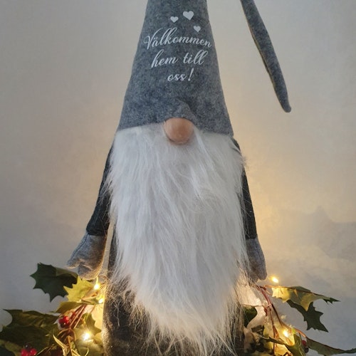 Stor Tomte Välkommen hem till oss! Välkommen till oss! Välkommen till mig! God Jul!