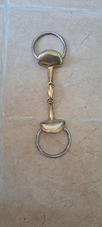 Bett, 11,5cm