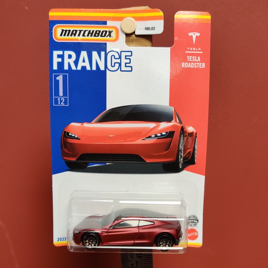 Skala 1/64 MATCHBOX - France - TESLA ROADSTER