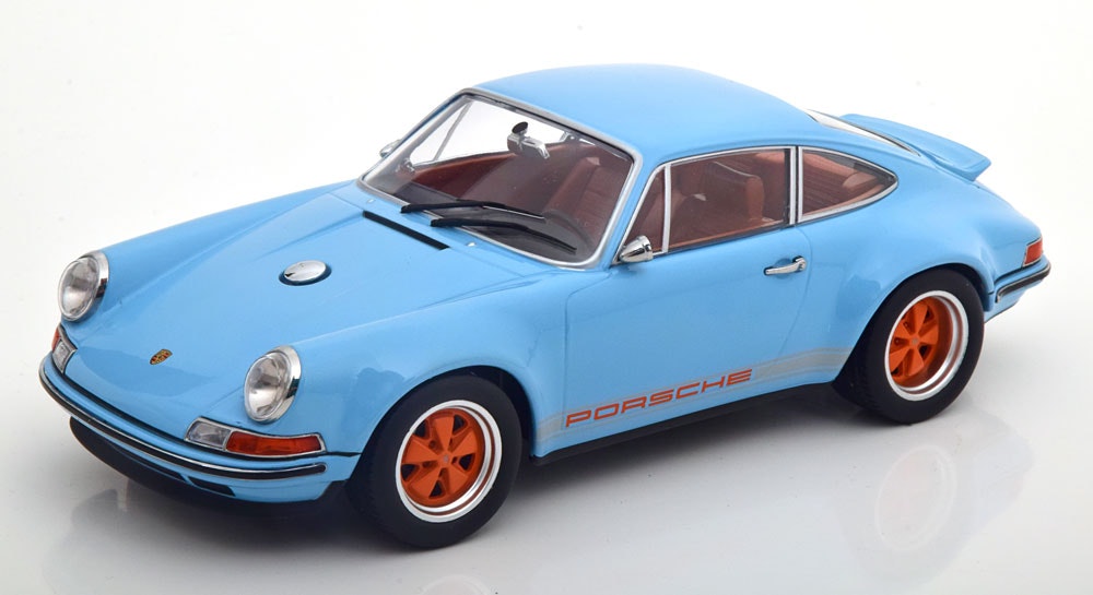 Skala 1/18 Singer 911 Coupe - Ljusblå/orange (Porsche) från KK-scale