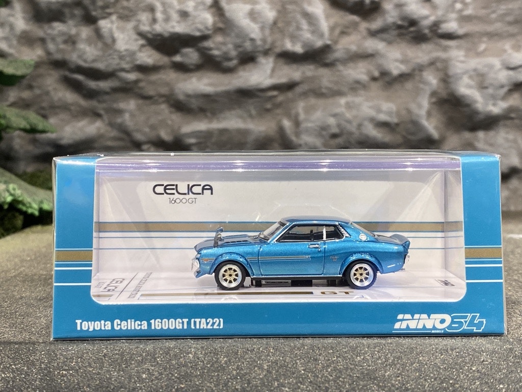 Prisnedsatt!!! Skala 1/64 Toyota Celica 1600GT (TA22) fr Inno 64