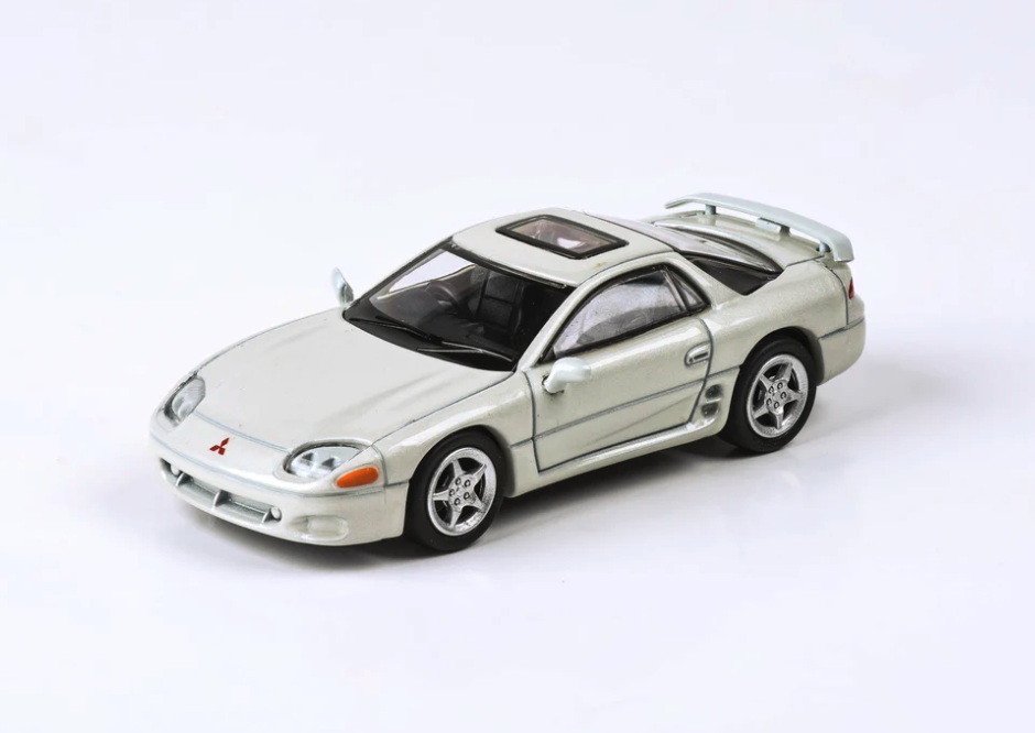 Skala 1/64 Mitsubishi 3000 GTO, Glaciär pearl white RHD fr Para 64