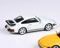 Skala 1/64 1986 RUF BTR (Porsche 911) Grand Prix White, LHD fr Para 64