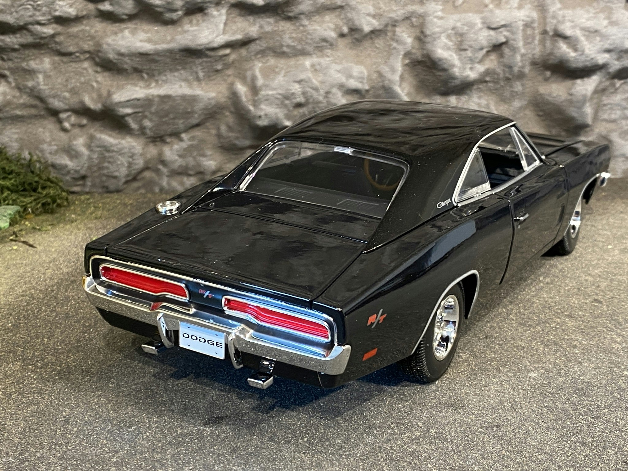Skala 1/18 Riktigt fin Dodge Charger R/T 1969'  fr Maisto Special Edition