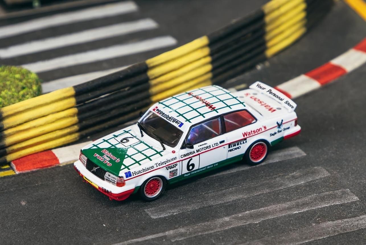 Skala 1/64 Volvo 240 Turbo (242), Macau Guia Race 1985 Winner fr TARMAC