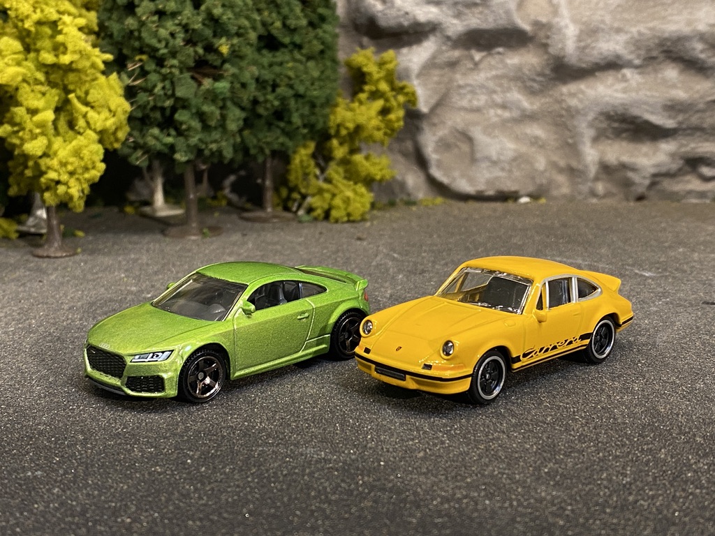Skala 1/64 fr Majorette - Premium Cars: Audi Q4 E-tron, Yellow