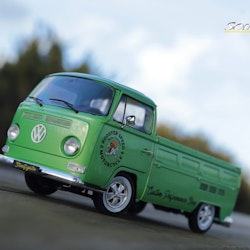 Skala 1/18 Volkswagen T2 Pickup, Green Custom, 1968' fr SOLIDO