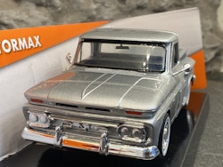 Skala 1/24: 1966 GMC C1000 Fenderside Pickup, Silver fr Motormax - Timeless Legends