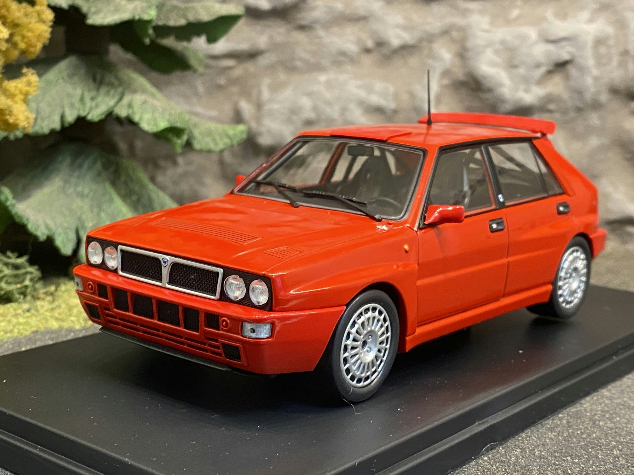 Skala 1/24 Lancia Delta Integrale 16V, från WhiteBox