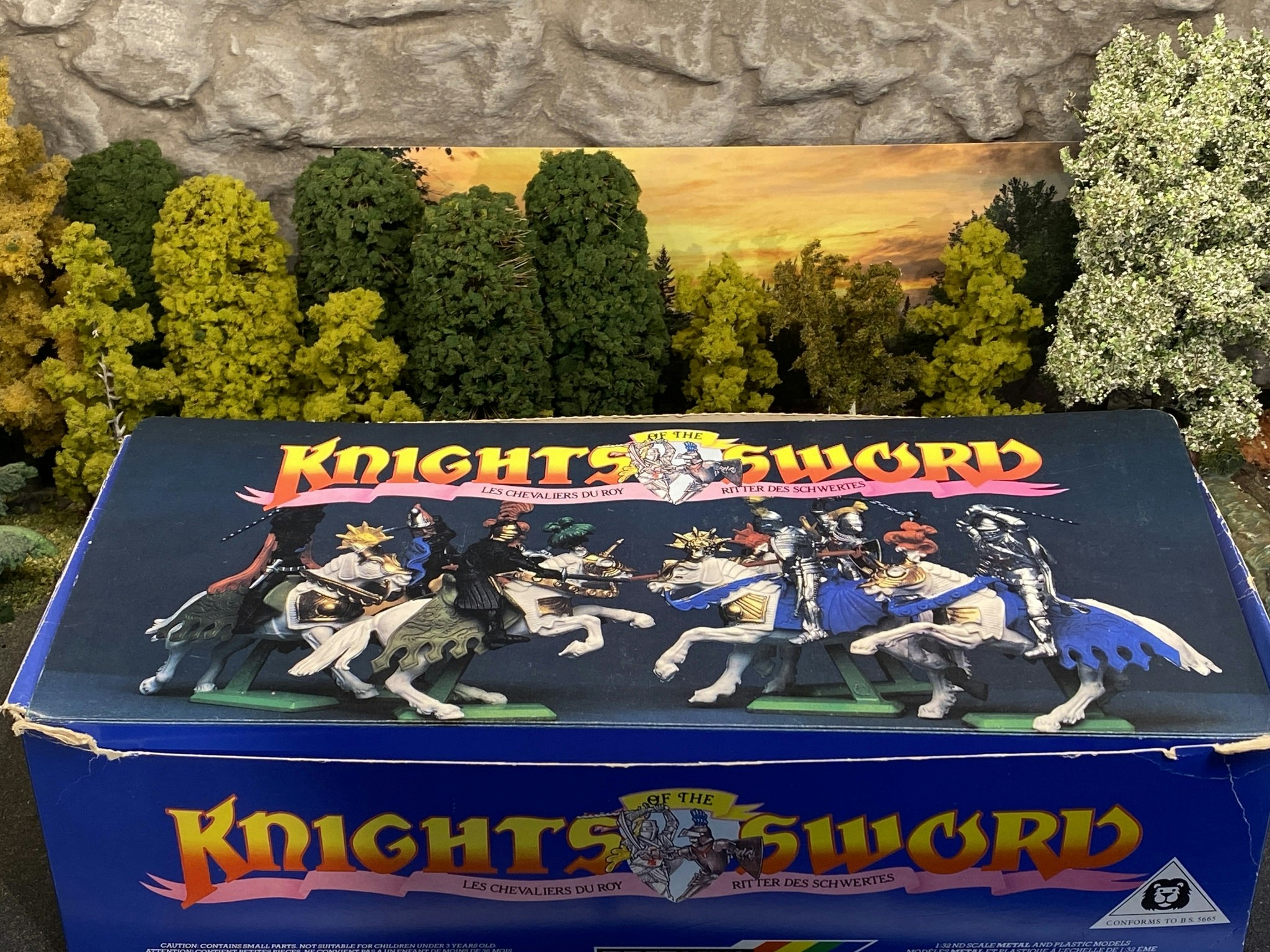 Skala 1/32 Knights of the Sword fr Britains LTD deetail 7781-series Nr: B