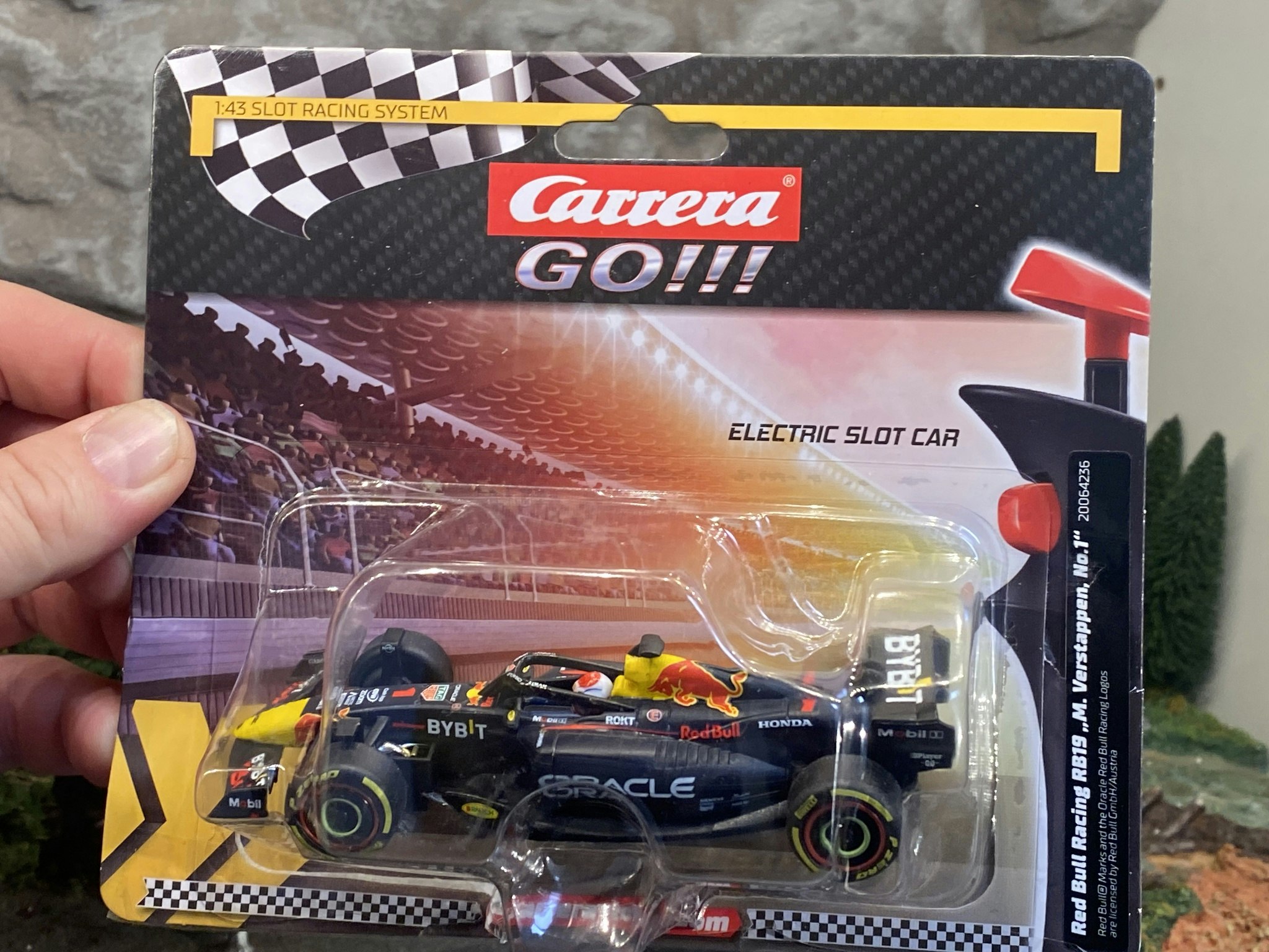 Skala 1/43 An. slotcar fr Carrera GO: Red Bull Racing RB19 1# M.Verstappen, No.33"