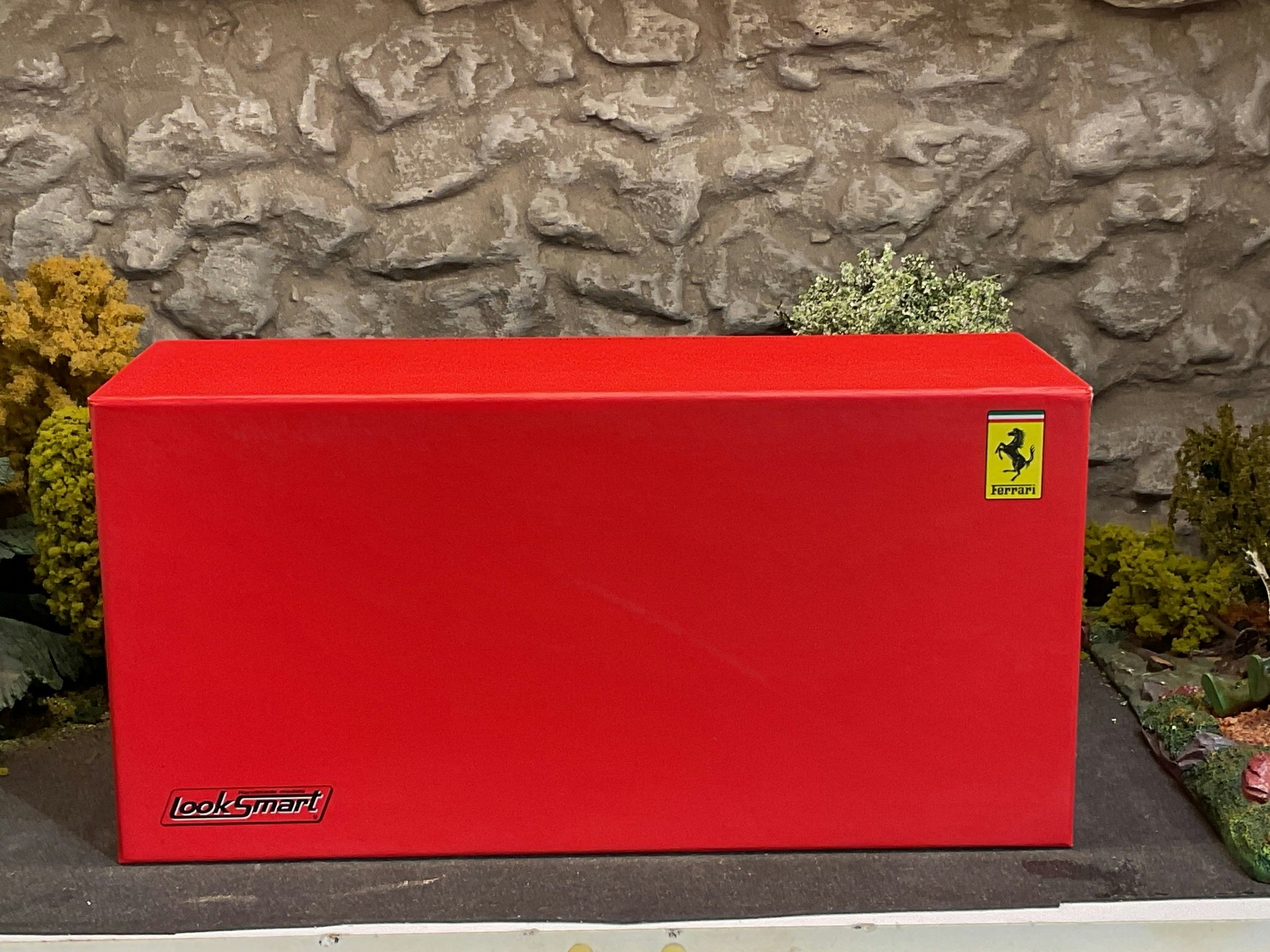 Skala 1/18 Ferrari F1 641, GP 1990, 100th Ferrari F1 Victory, A.Prost fr Look Smart