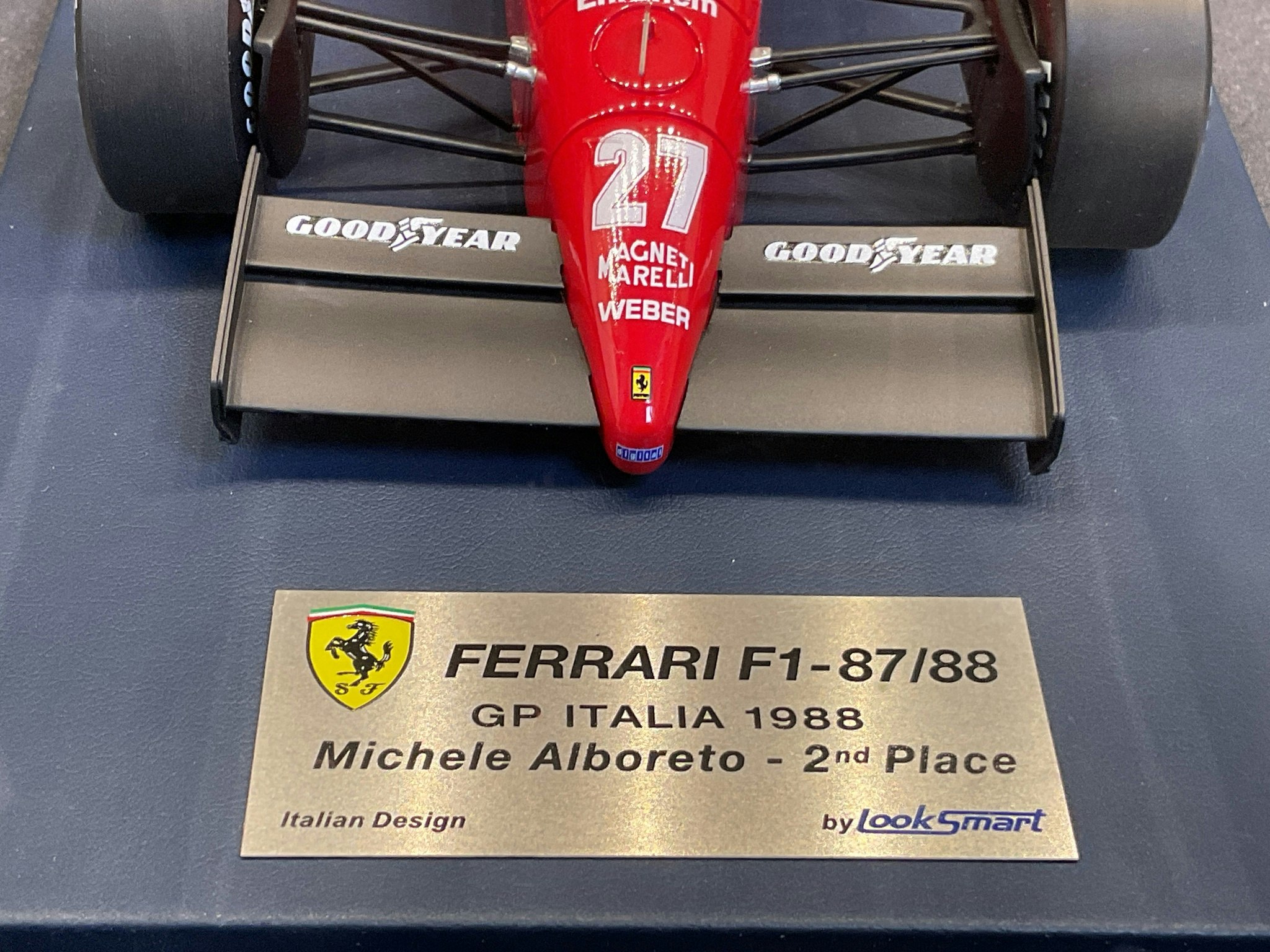 Skala 1/18 Ferrari F1 641, GP 1990, 100th Ferrari F1 Victory, A.Prost fr Look Smart