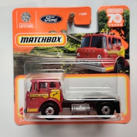 Skala 1/64 Matchbox "70-years" Ford C900 1965