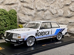 Skala 1/18 VOLVO 240 Turbo #1 Nordica ETCC, A Olofsson fr IXO Models