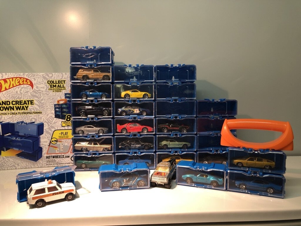 Skala 1/64 - 28-pack Hot Wheels Case, Byggbara boxar för modellbilar i.