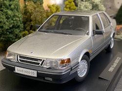 Skala 1/18 SAAB 9000 CD Turbo, Silver metallic fr Triple9 Collection