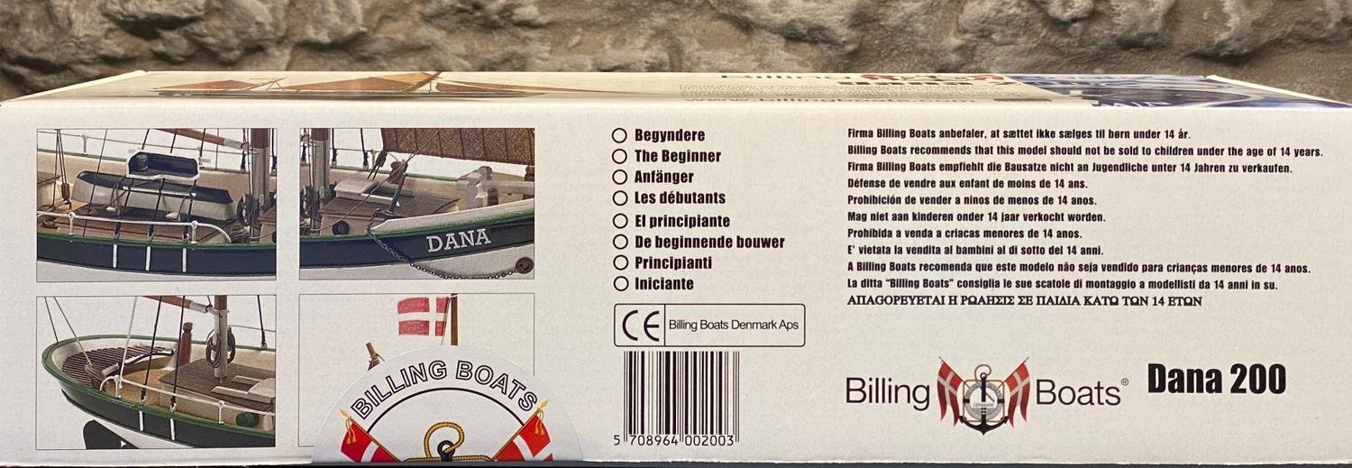 Skala 1/60 Building kit: Dana 200 fr Billing Boats - Plastic hull