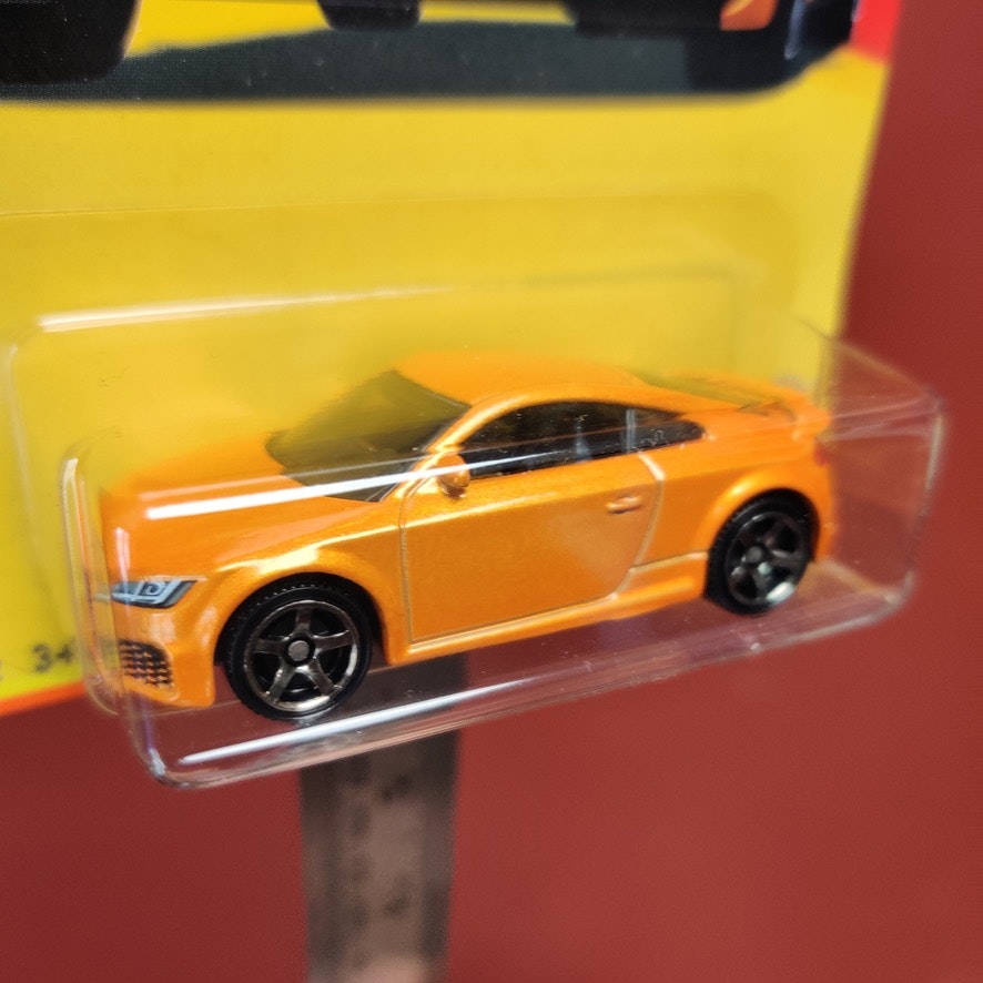 Skala 1/64 MATCHBOX - Germany - Audi TT RS COUPÉ 2019