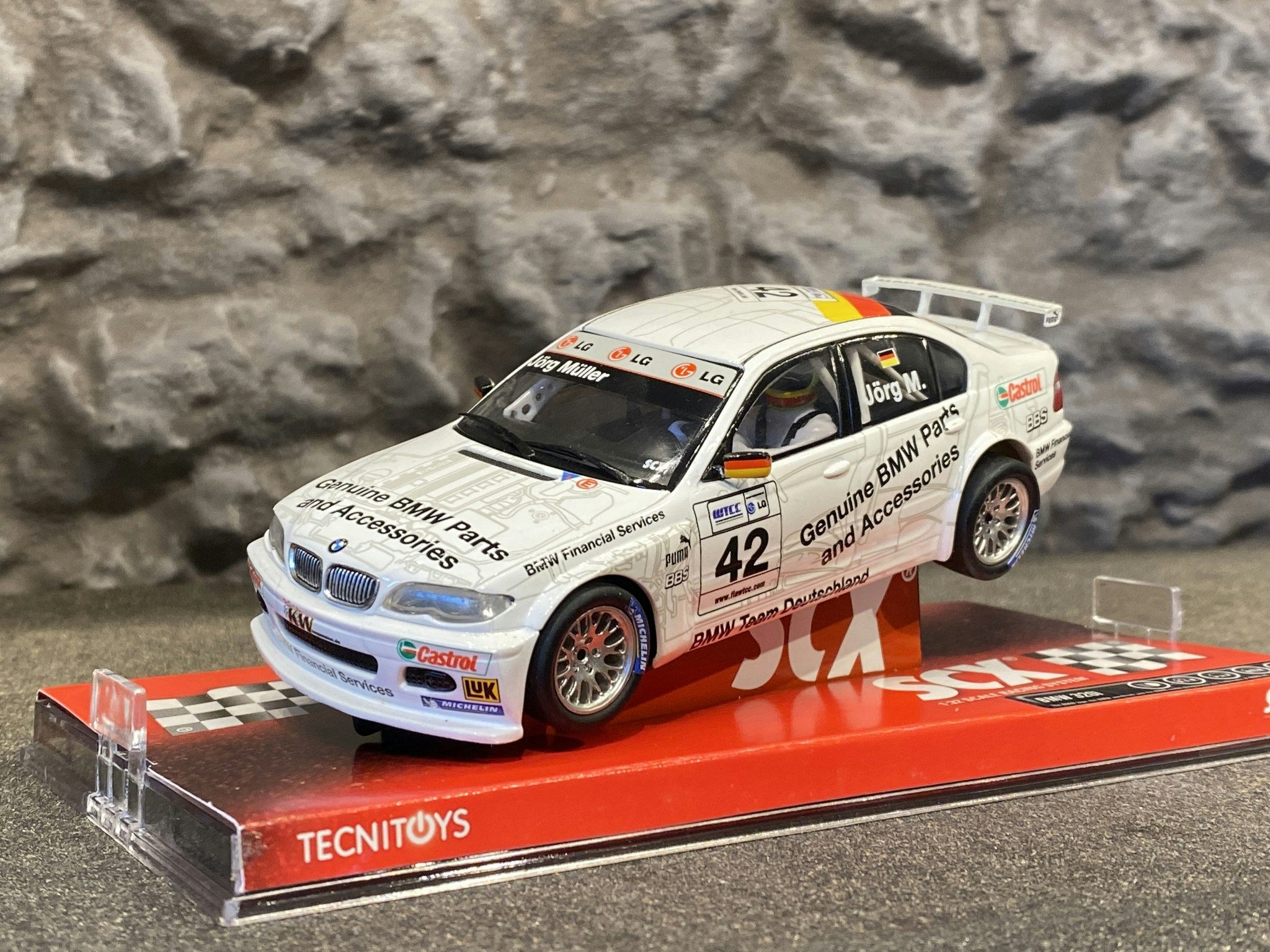 Skala 1/32 Analog SCX Bil till Bilbana: BMW 320i WTCC