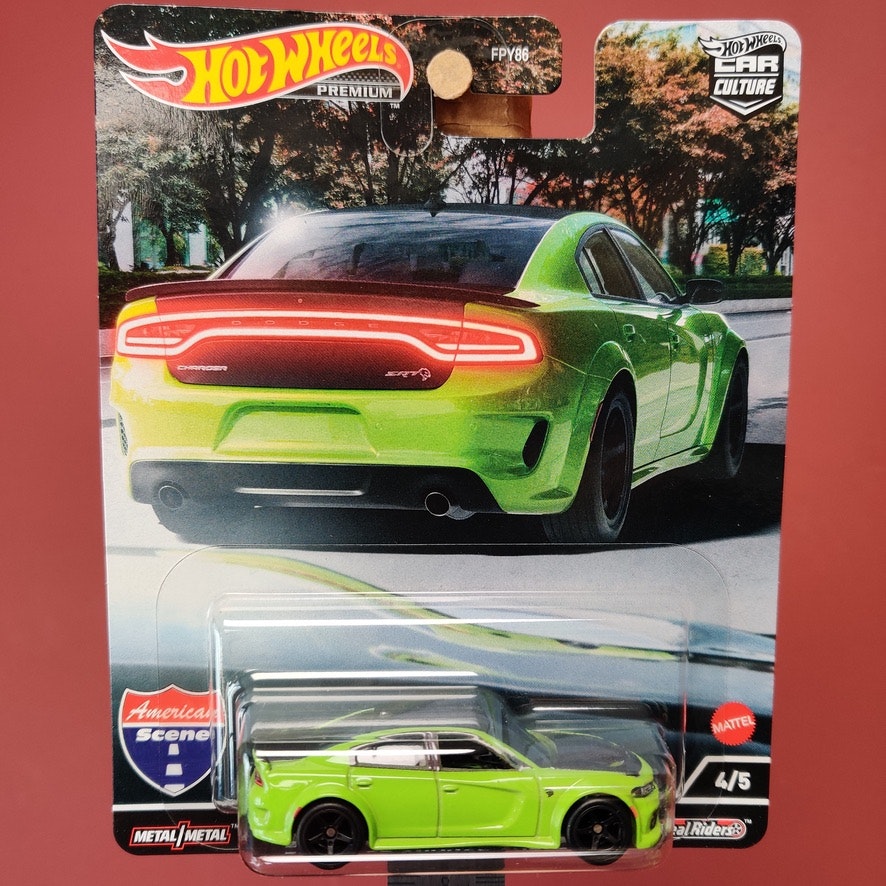 Skala 1/64 HOT WHEELS Premium - American Scene - DODGE CHARGER HELLCAT (2020)