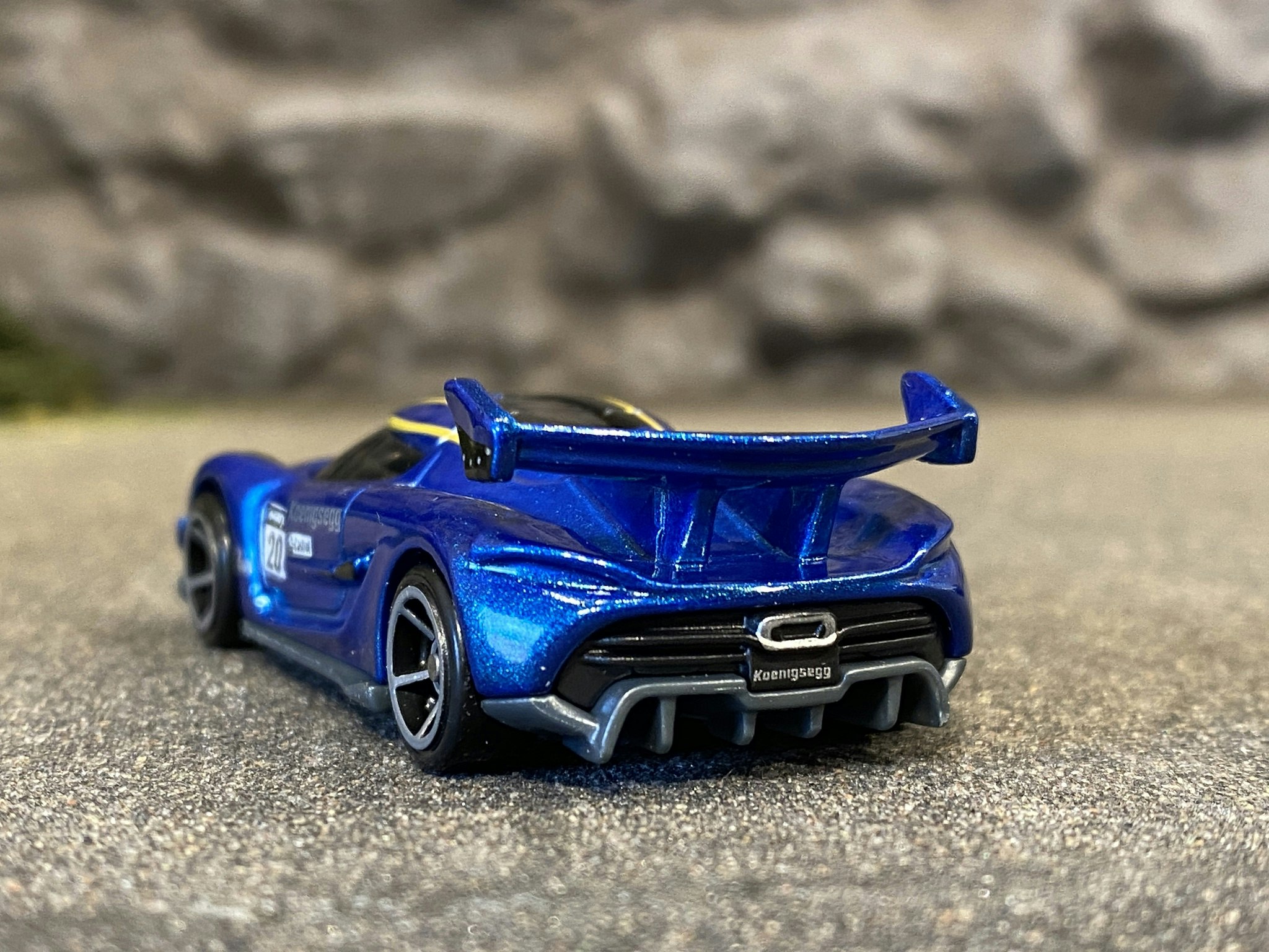 Skala 1/64 Hot Wheels, KOENIGSEGG JESKO #20 (2020)