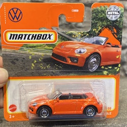 Skala 1/64 Matchbox - Volkswagen Beetle Convertible 19'