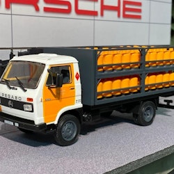 Skala 1/43 Pegaso Ekus - Repsol Butangas transport 1988' (Volkswagen LT) fr Ixo/Salvat