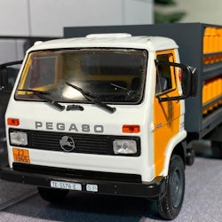 Skala 1/43 Pegaso Ekus - Repsol Butangas transport 1988' (Volkswagen LT) fr Ixo/Salvat