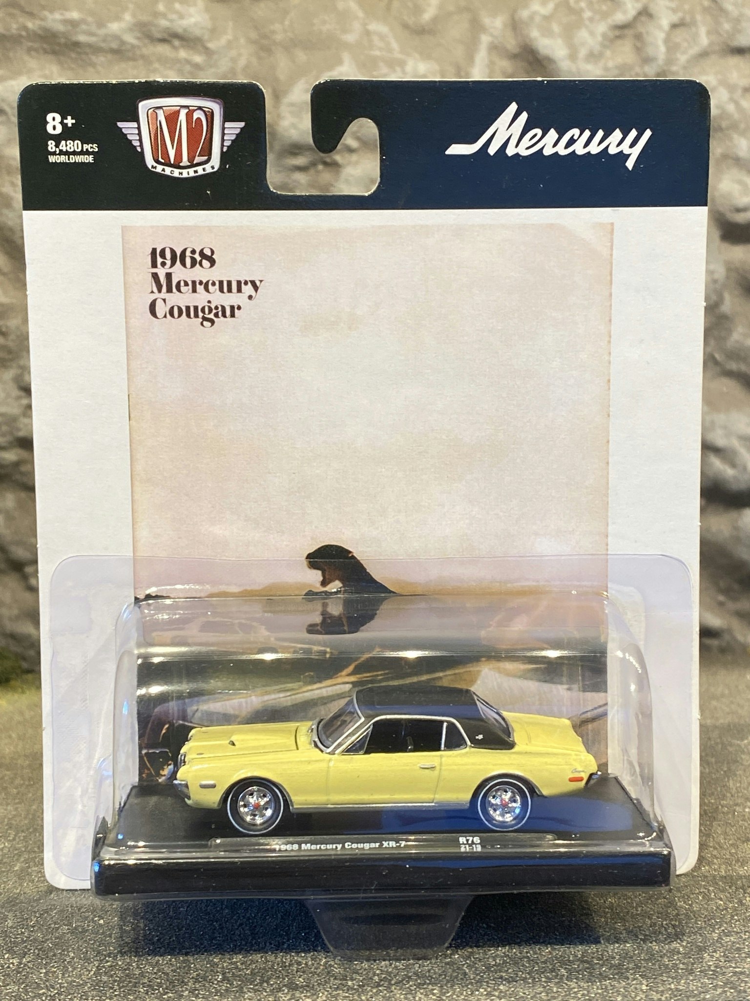 Skala 1/64 Mercury Cougar XR-7 68' fr M2