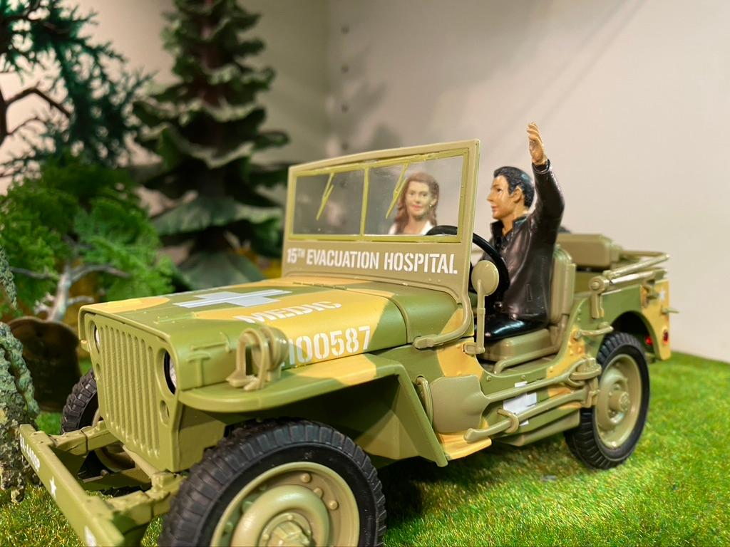Skala 1/18 Mary & Rolf roar sig, för isättning i bil , American Diorama
