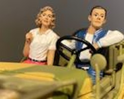 Skala 1/18 Gun & Bengt tar en tur, för isättning i bil , American Diorama