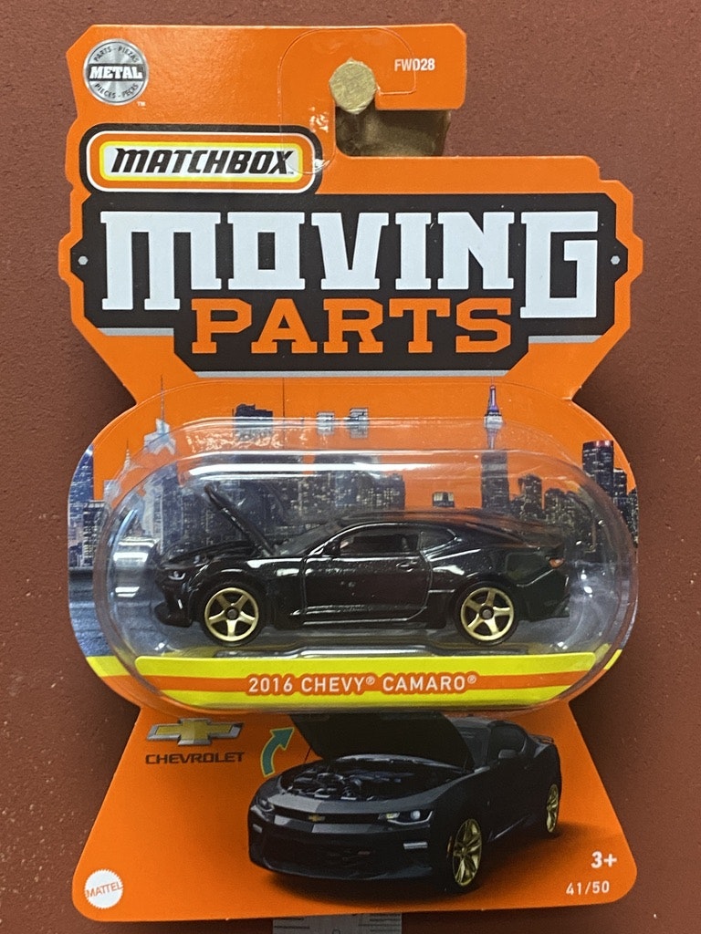Skala 1/64 Matchbox "Moving parts" - Chevy Camaro 16'