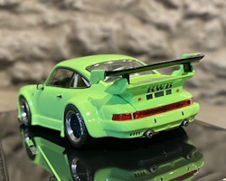 Skala 1/43 Porsche 911 (930) RWB Grön från IXO Models