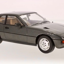 Skala 1/18 PORSCHE 924 Turbo, 79´, Mörkgrå från MCG